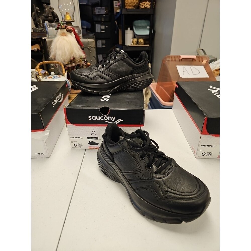 SAUCONY WOMEN'S GUIDE METRO LE LEATHER MAX CUSHION  WALKING Sz 10.5 XW BLACK NEW
